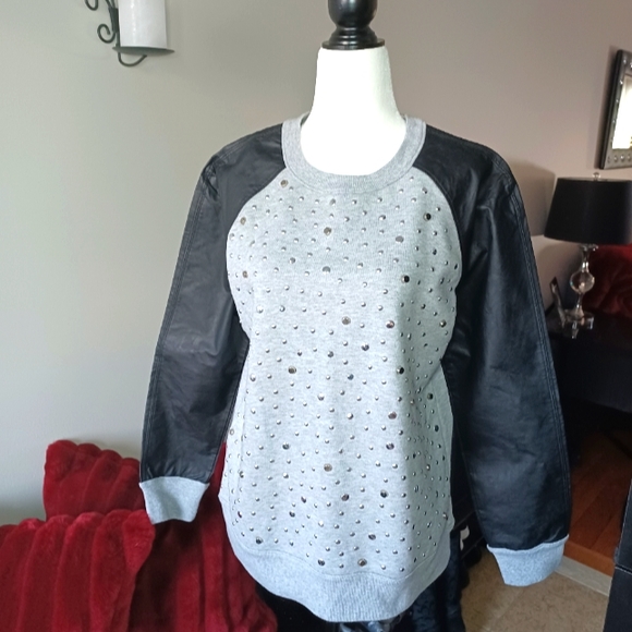 🎉Host Pic🎉Michael Kors Studded Sweater - Picture 4 of 15